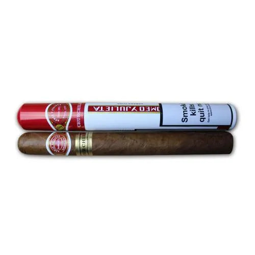 Romeo y Julieta Churchill Tubos (Single).